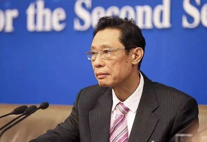 钟南山在武汉事迹,武汉钟南山的事迹