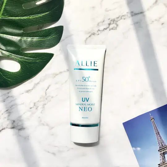 油皮敏感肌防晒,美白防晒学生敏感肌混油皮