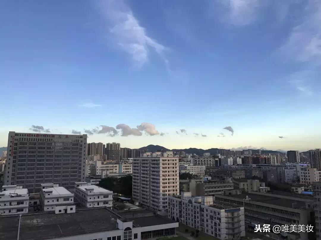 冲动少年到电商游子，搬砖代购到创业店主，小游与唯美一见钟情