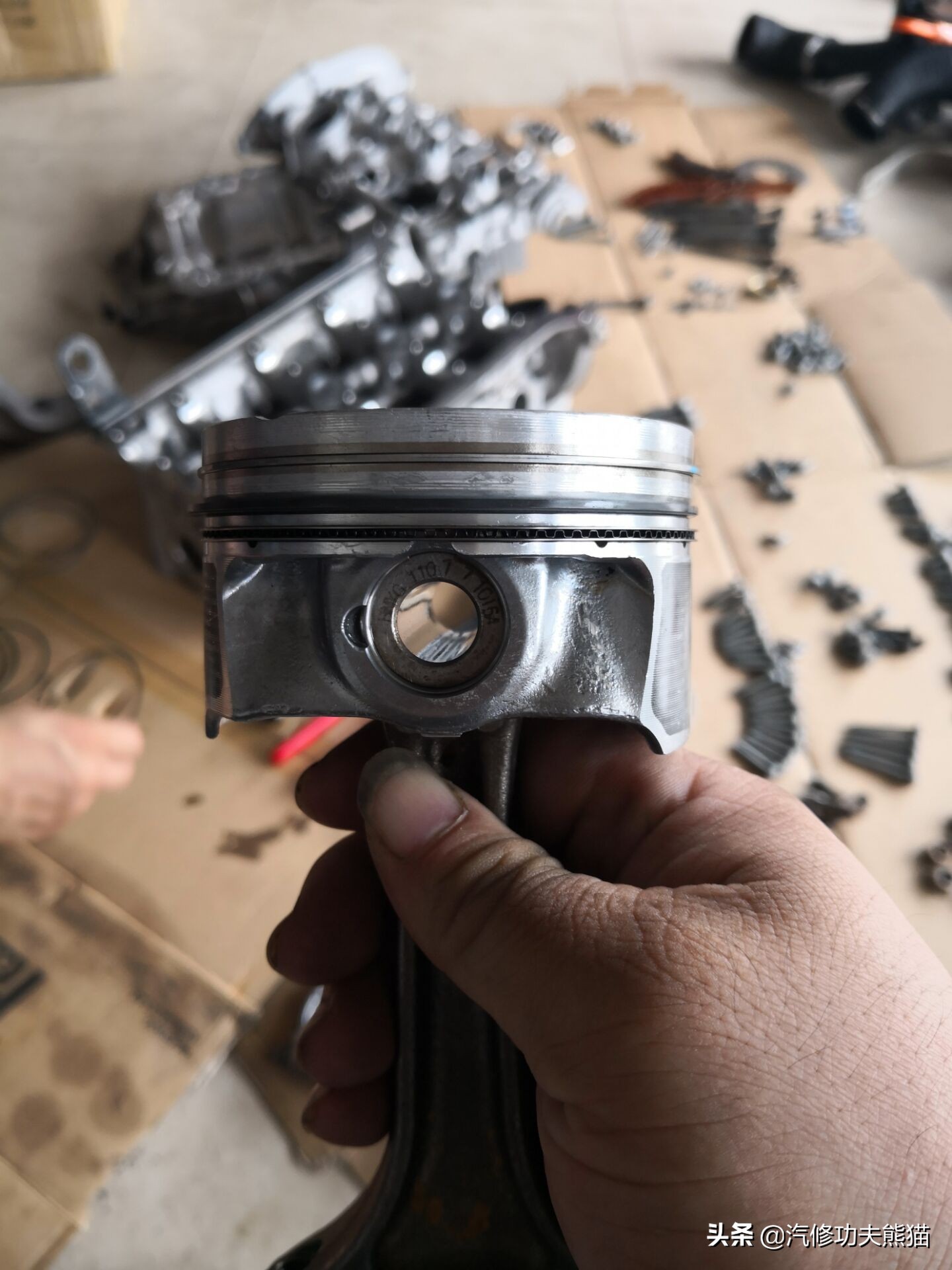 大众途观发动机烧机油维修多少钱,2010款大众途观严重烧机油