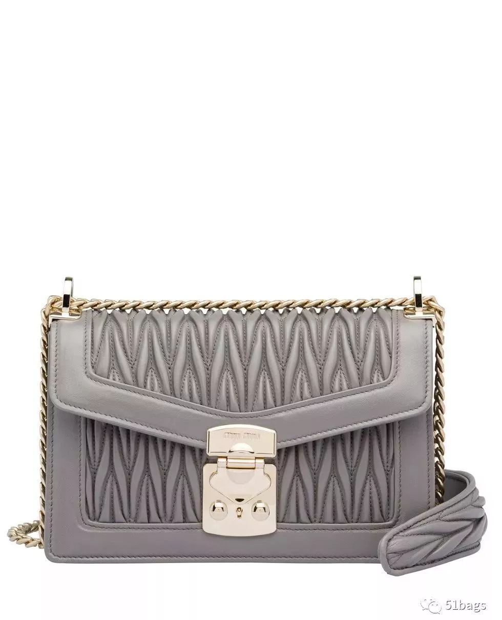 lv2023新款包包法棍大象灰,大象灰和米白色包包哪个好看