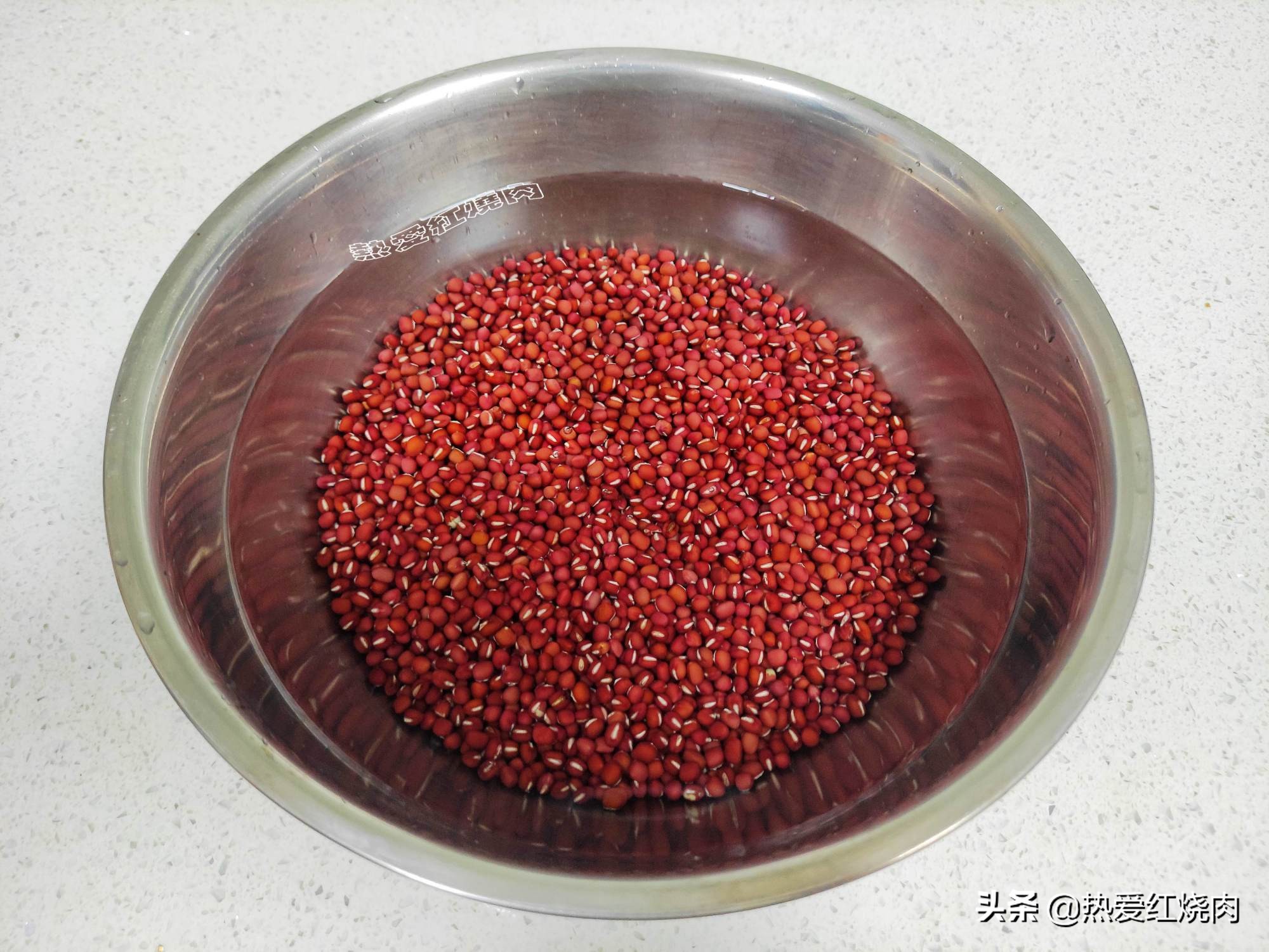 红豆沙用什么豆做最好吃,爱吃豆沙包的豆子