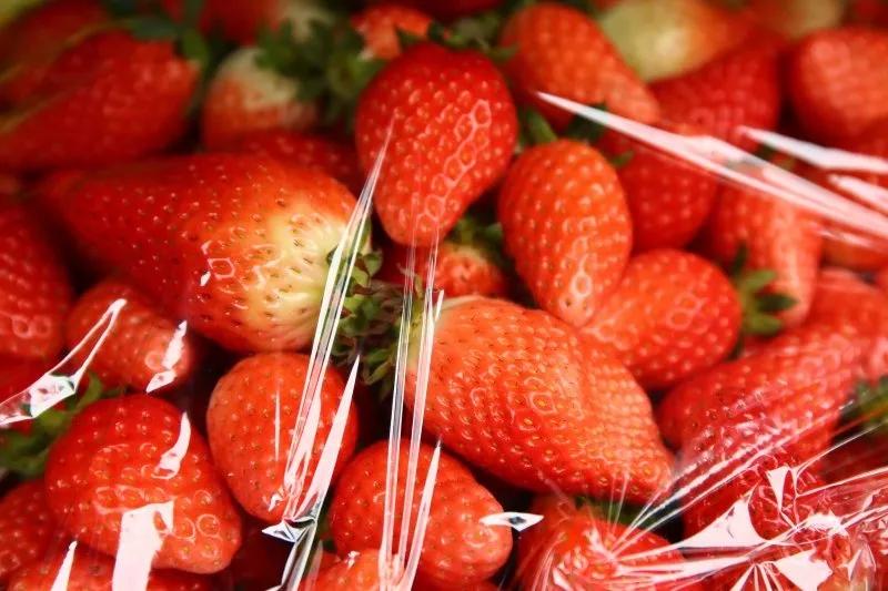 她是余杭一个微信群主光一个群就能卖30多万!近期更是卖疯!卖的啥?