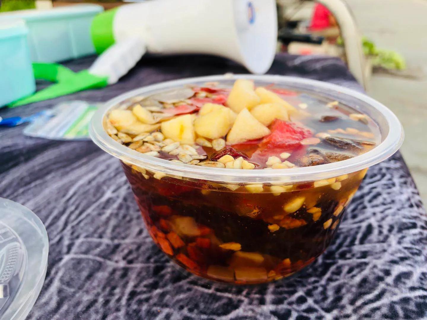 大学生摆摊真的不错吗？收益真的好吗？