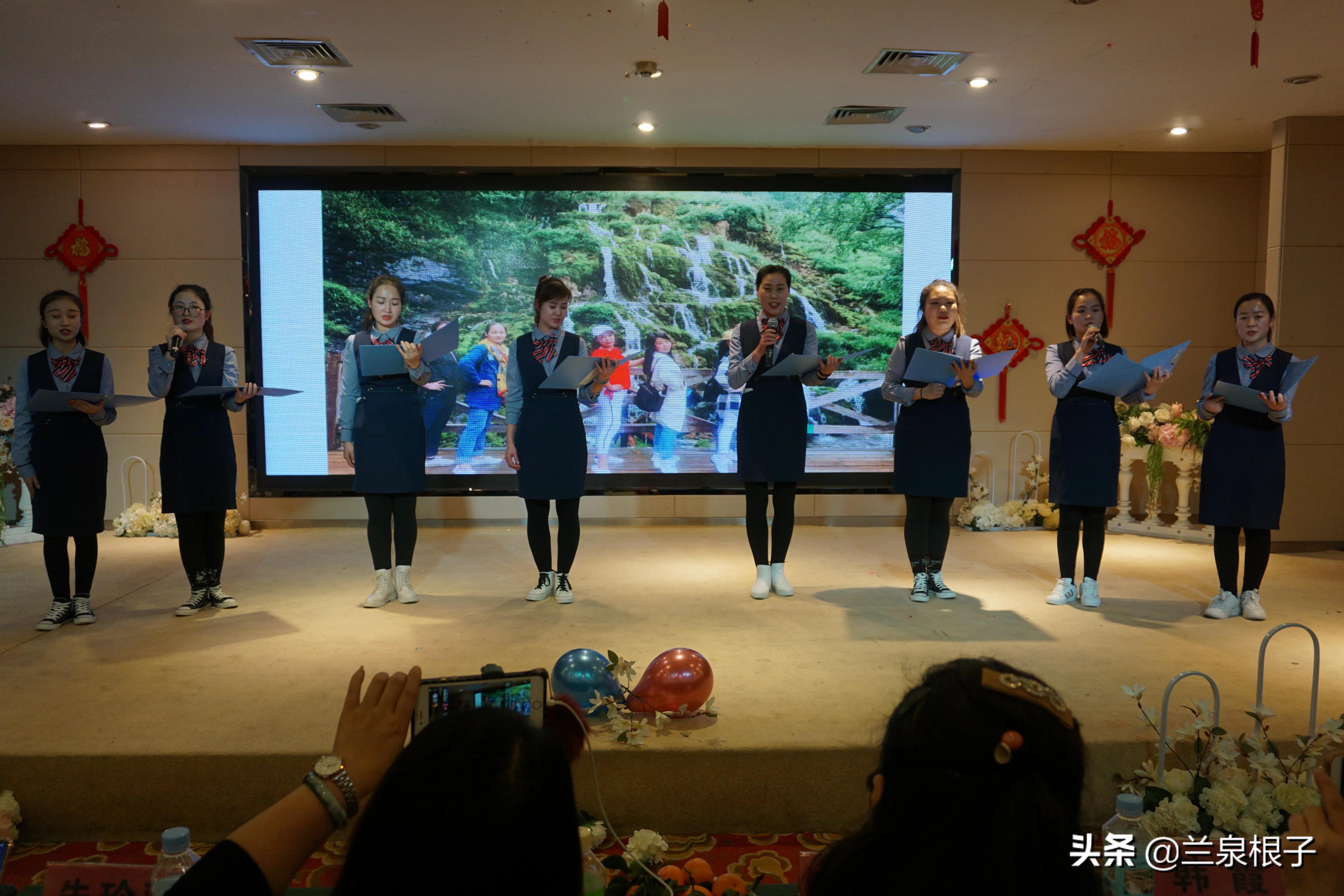 金色阳光幼儿园嘉年华,迎新年亲子活动幼儿园