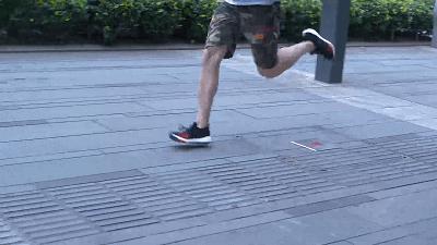 阿迪达斯boost没有踩屎感怎么回事,boost阿迪达斯增高多少