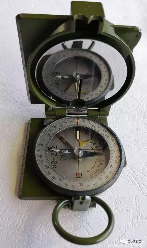 泉耕:我珍藏的五款*用军**指北针
