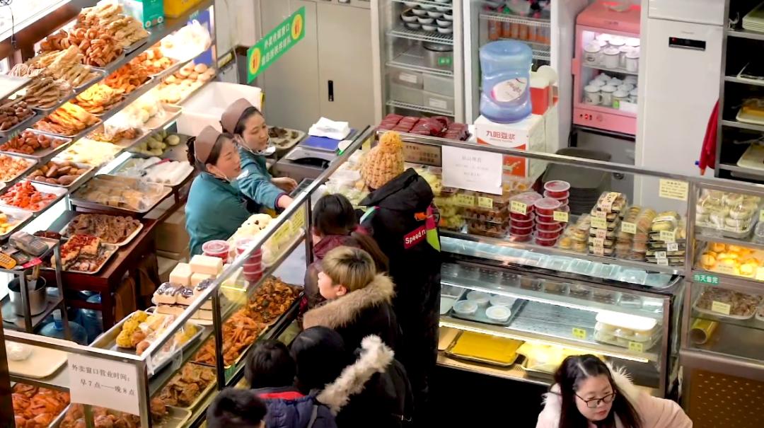 护国寺小吃有什么好吃的,老北京人爱吃的菜