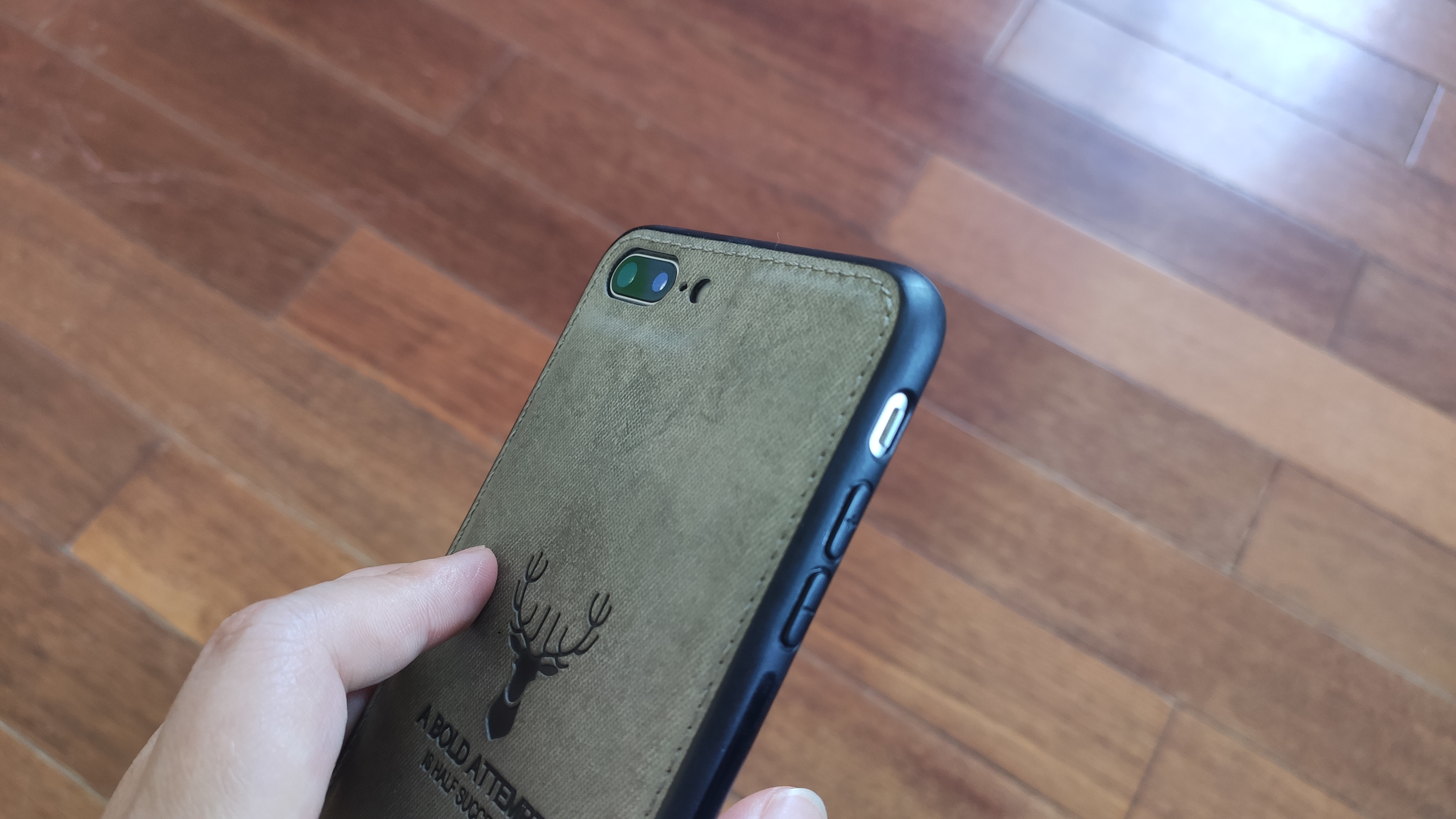 苹果8P用了3年多,运行iOS14.4,体验良好却不想再用了