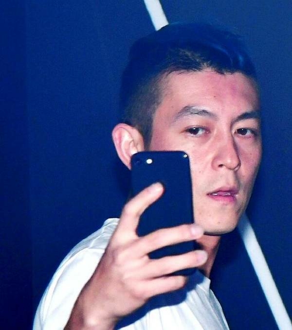 你好陈冠希完整版,2004年娱乐星天地陈冠希