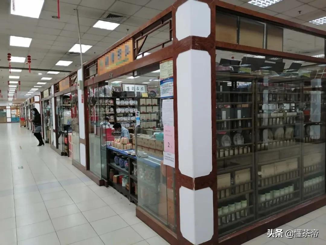 北京疫情下的街道冷清,实拍疫情之下的北京商场