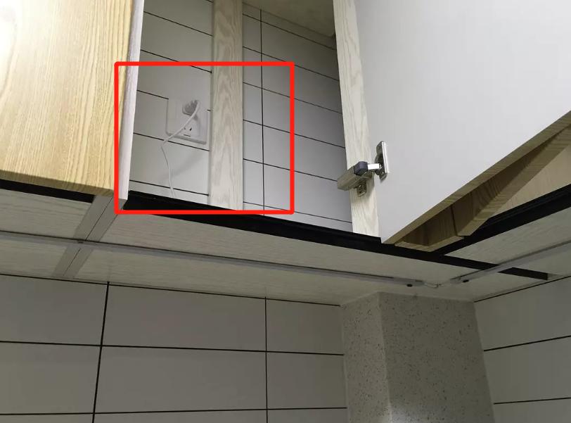 电工快速安装墙壁插座技巧,电工插座开关安装