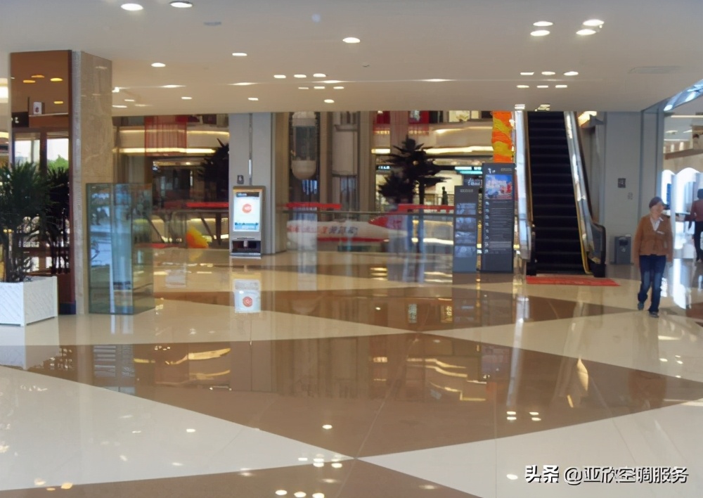 空调清洗加盟培训选哪家,加盟店清洗空调