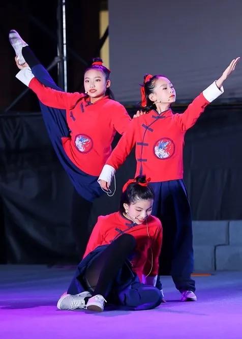 被称为沪上传奇校长，她说出了这所学校在三年内成为黑马的原因