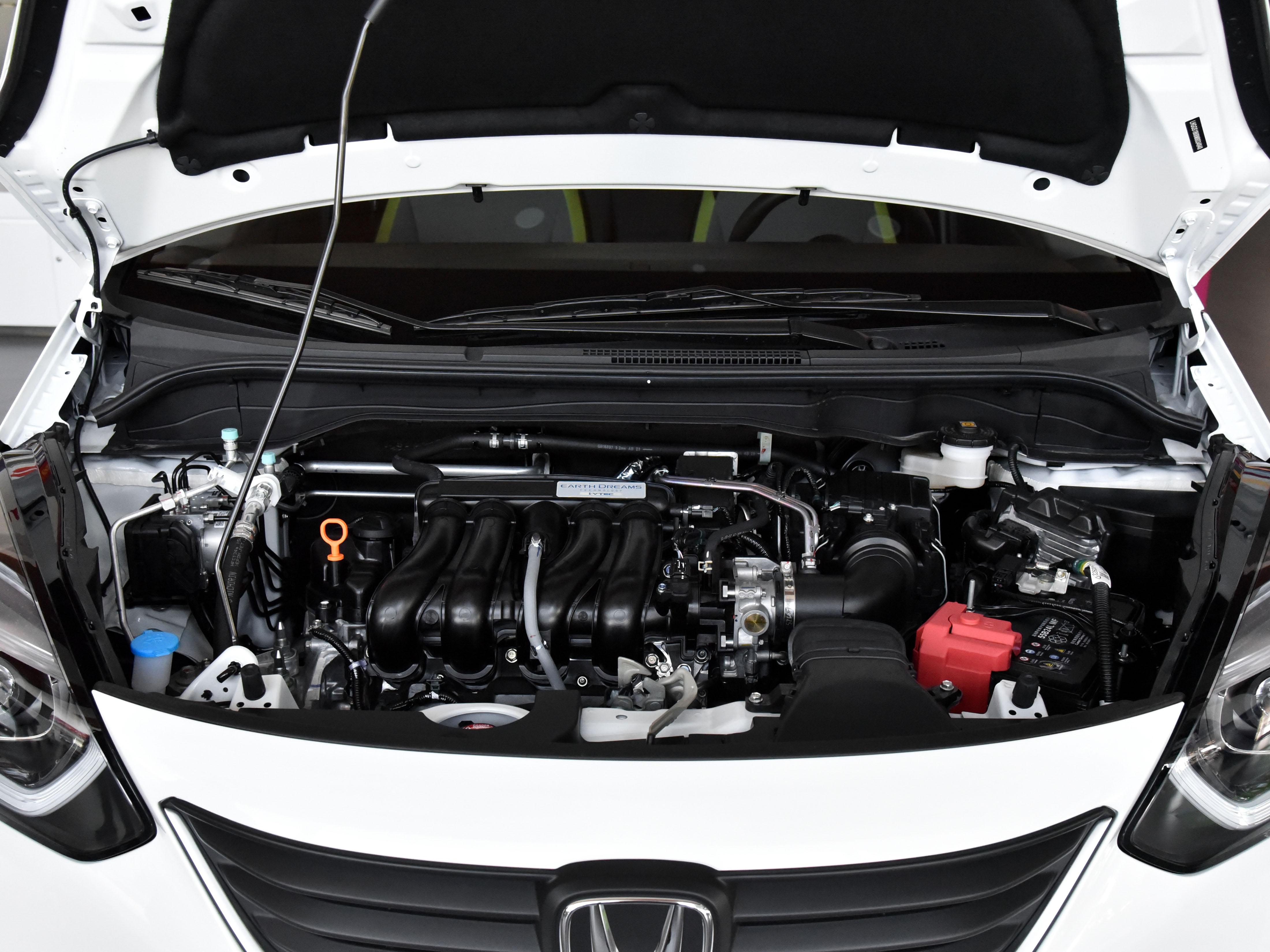 省油的日系车两厢车,省油耐开空间大的日系车