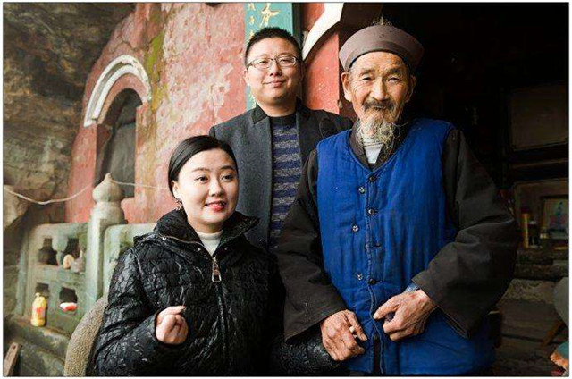 老道士独守太子洞27年，不吃肉、不恋爱、自称是小孩，这是信仰