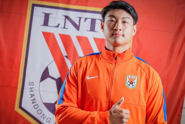 德尔加多照片,德尔加多表演视频