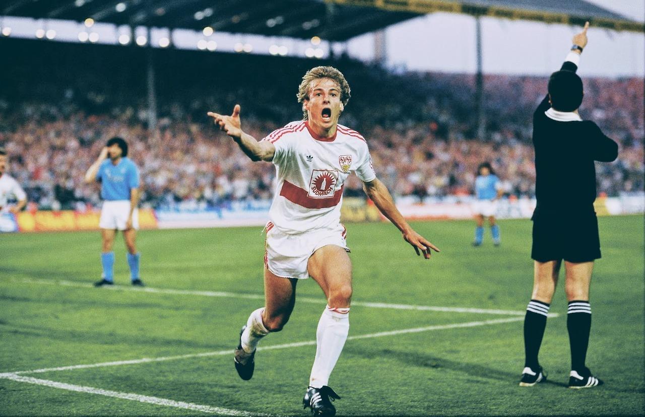 培养戈麦斯拉姆的老牌强队，功勋主帅曾执教山东，因疫情无缘升级