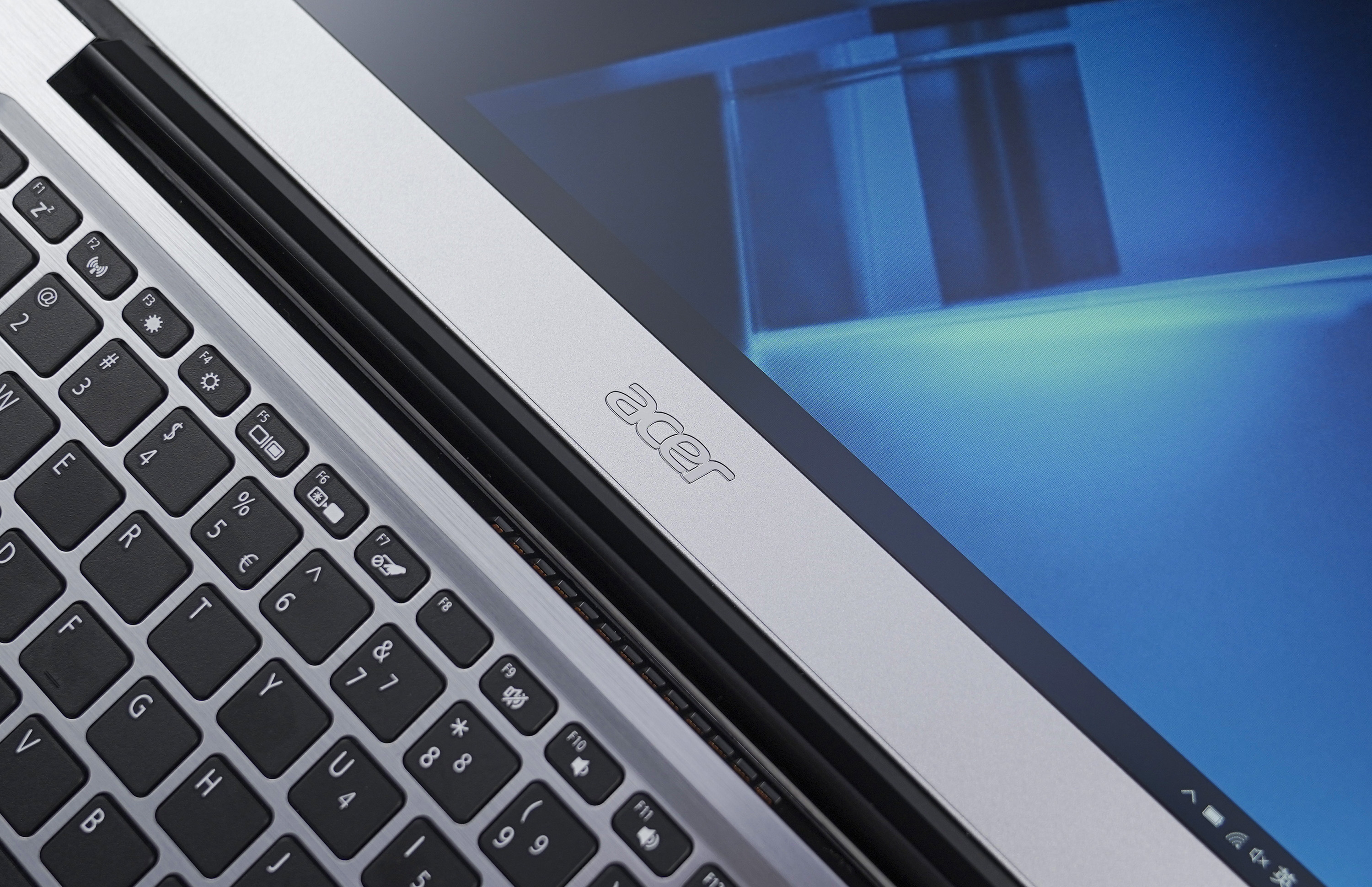 宏碁墨舞ex214,宏碁墨舞ex214搭载11代i3评测