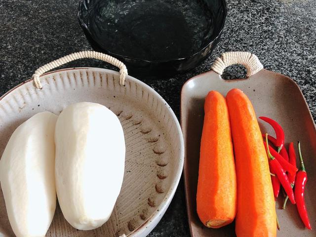 做出来的泡菜为什么不香,做的泡菜不辣怎么办