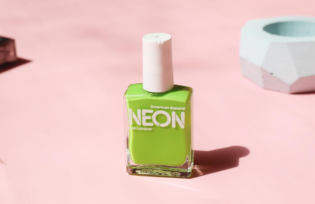 秋冬适合的指甲油颜色平价免烤,什么牌子的指甲油好用适合做美甲