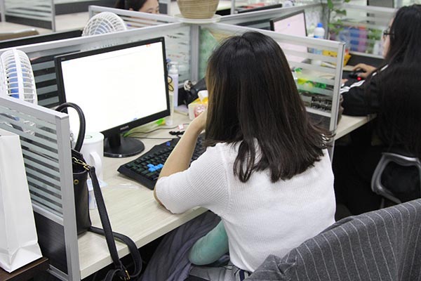 经常手脚发麻、疼痛，是什么原因？医生细数原因，对照排查下