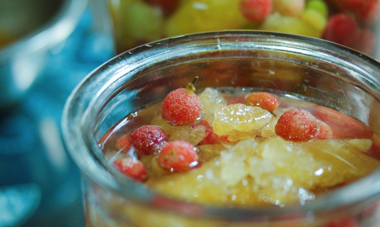 这个季节有了杨梅怎么做杨梅酒,杨梅干制作杨梅酒的方法