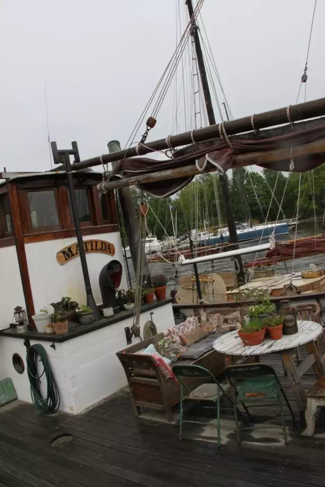 深夜除了晒烤串，还能晒太阳