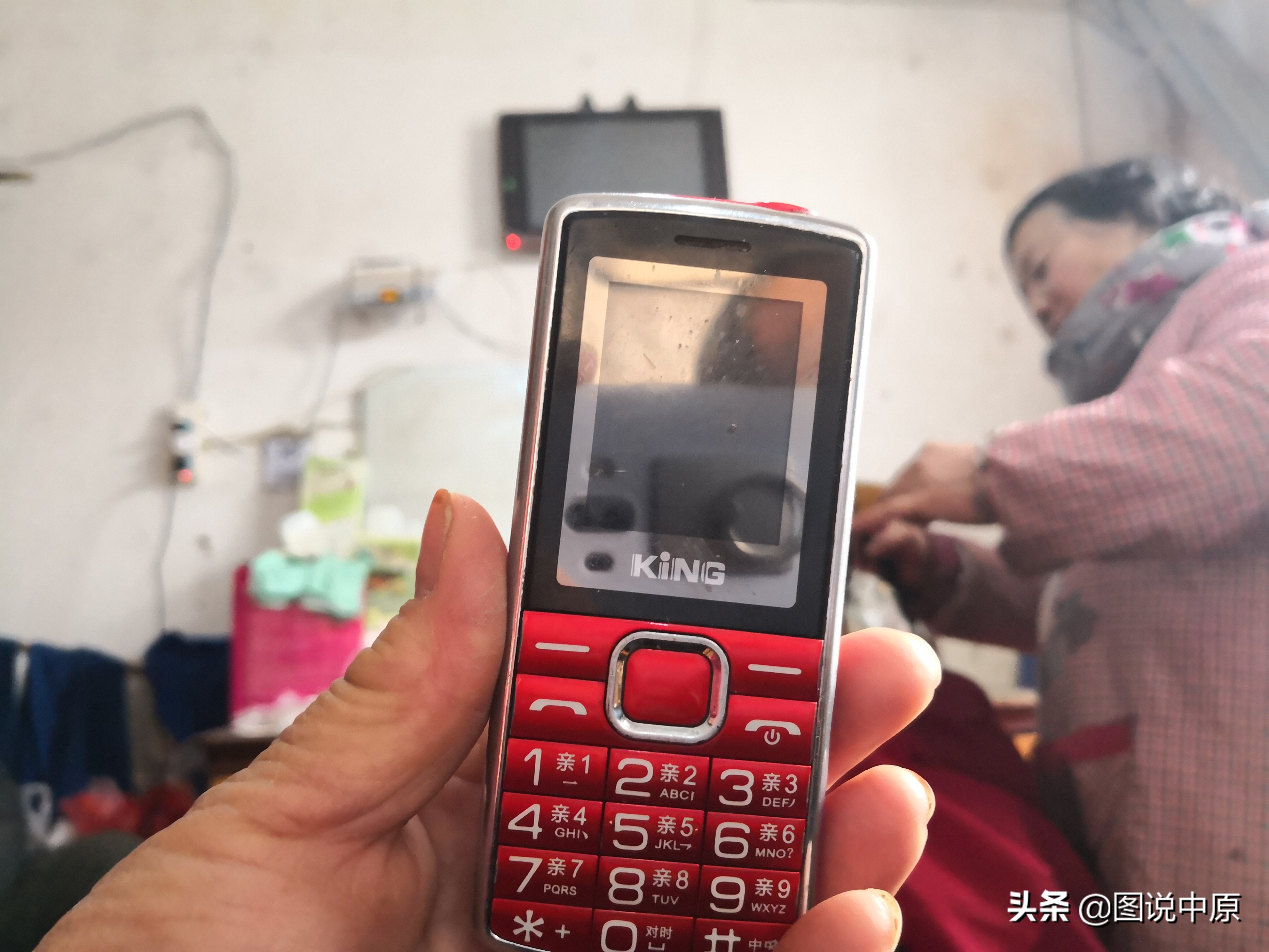 理发店成本那么低为啥收费那么高,自己开理发店应该收费多少钱