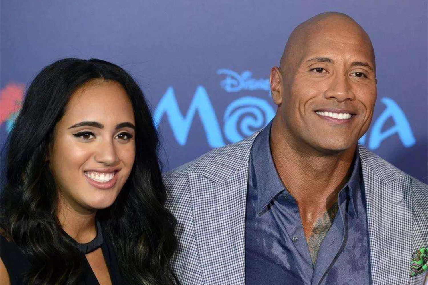 强森的两个女儿,强森大女儿和小女儿