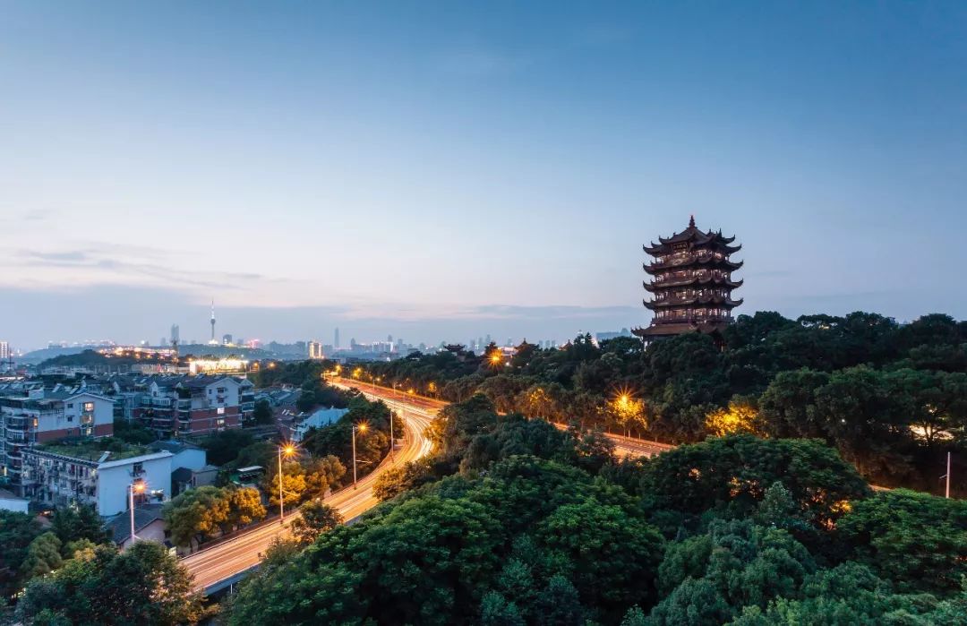 一入武汉热血腾,从此爱上这座城