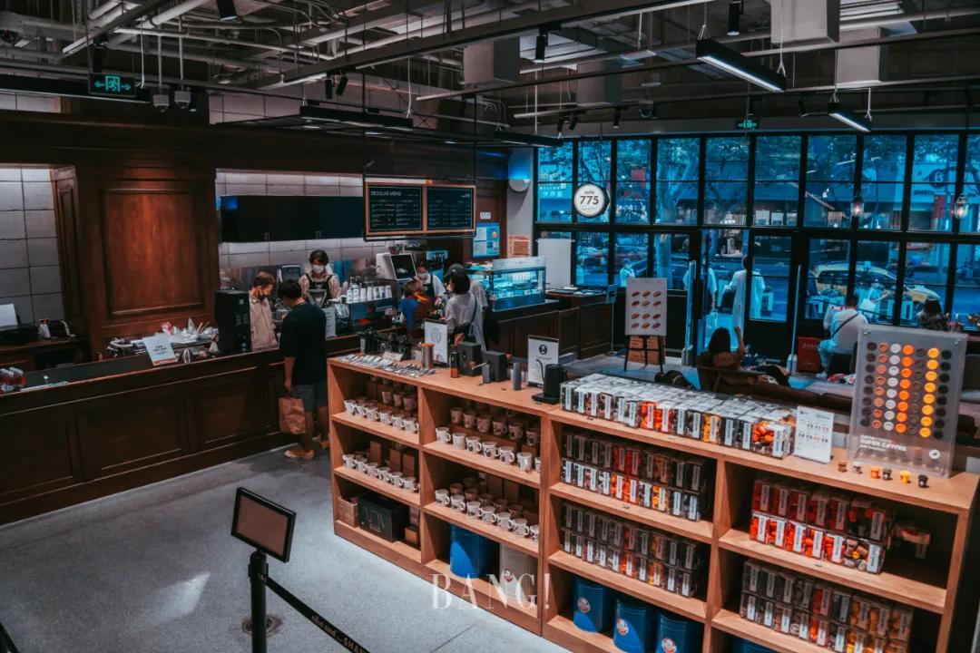 淮海路“红牌”倾城出动,回顾TA的精彩8小时