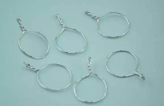 又简单又漂亮的手工发卡,小时候发卡怎么折