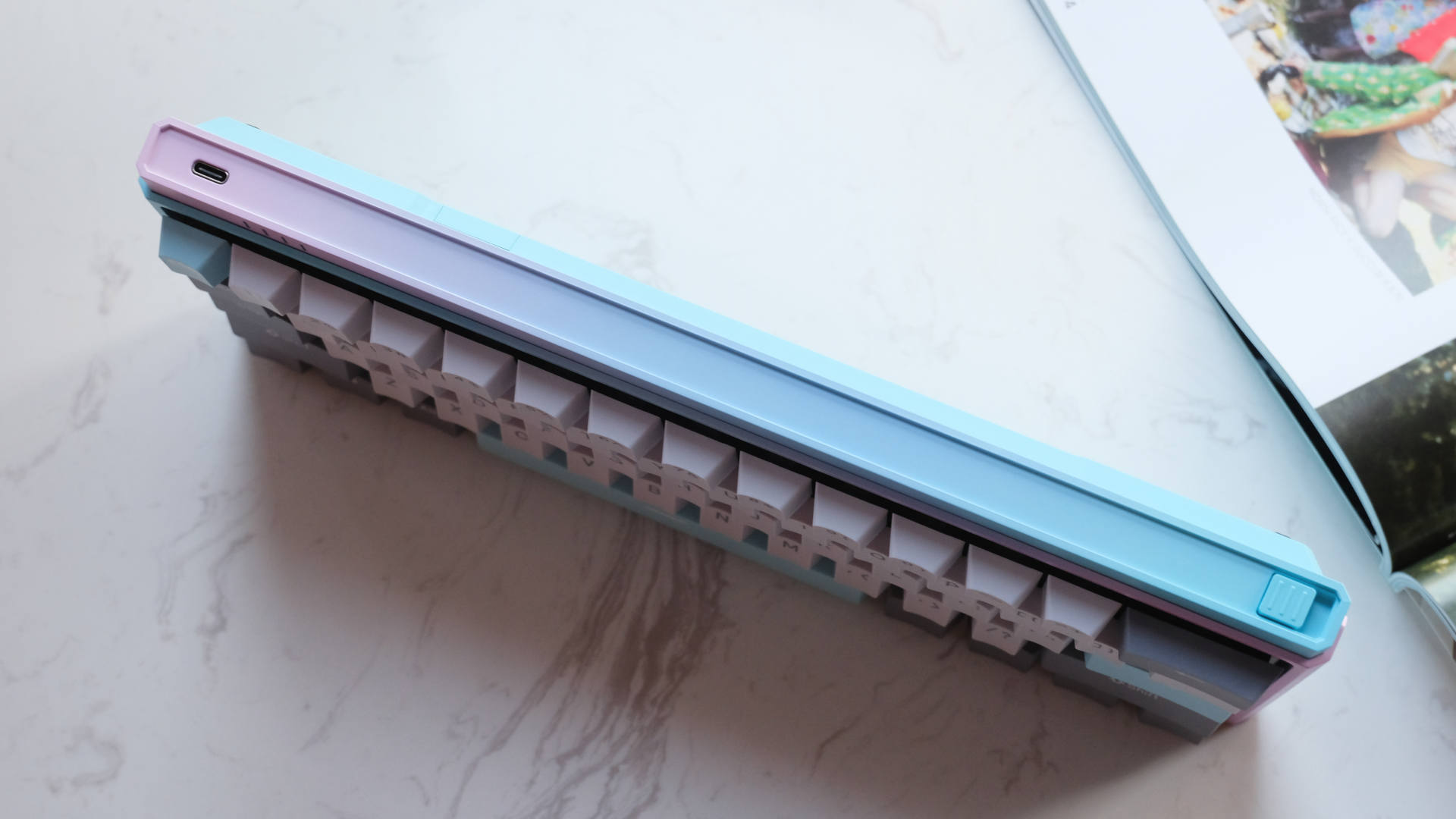 杜伽k310樱桃黑轴键盘测评,杜伽k310w无线银轴机械键盘