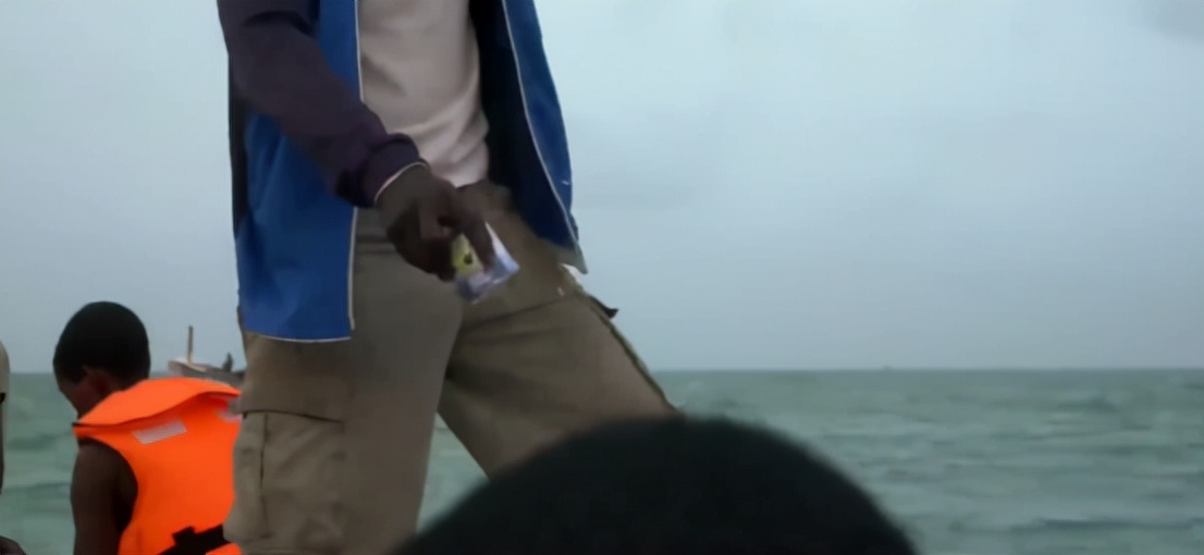 非洲人的捕鱼绝技，一天能捕7吨鱼，出海全凭肉眼找鱼