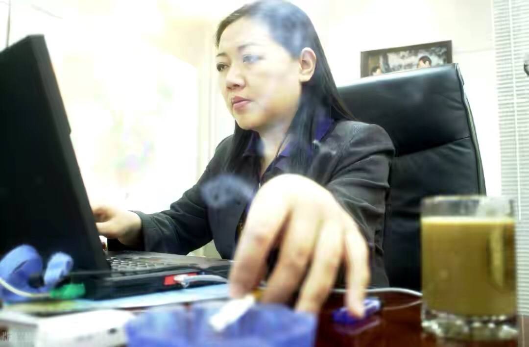 打工女皇后,中国打工皇后收入