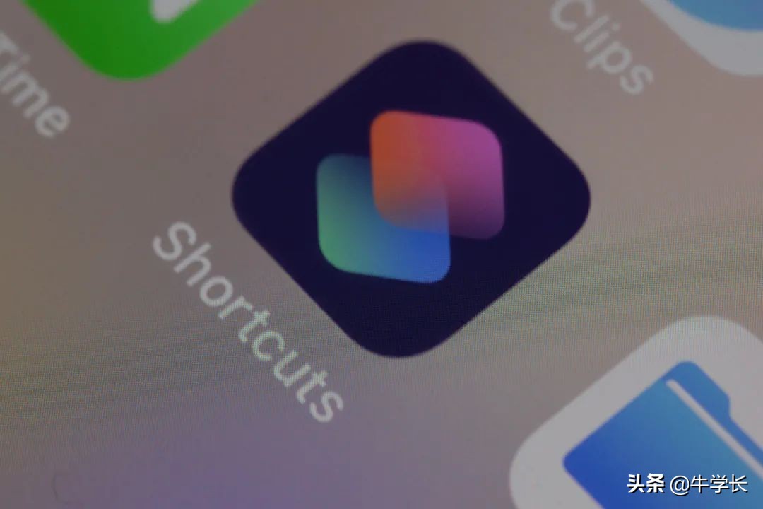 iphone12快捷方式怎样定时充电,ios16快捷指令自动发短信