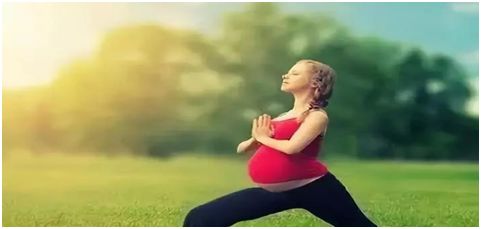 是什么让一个女人哭红了眼,43岁的女人自动流泪咋回事