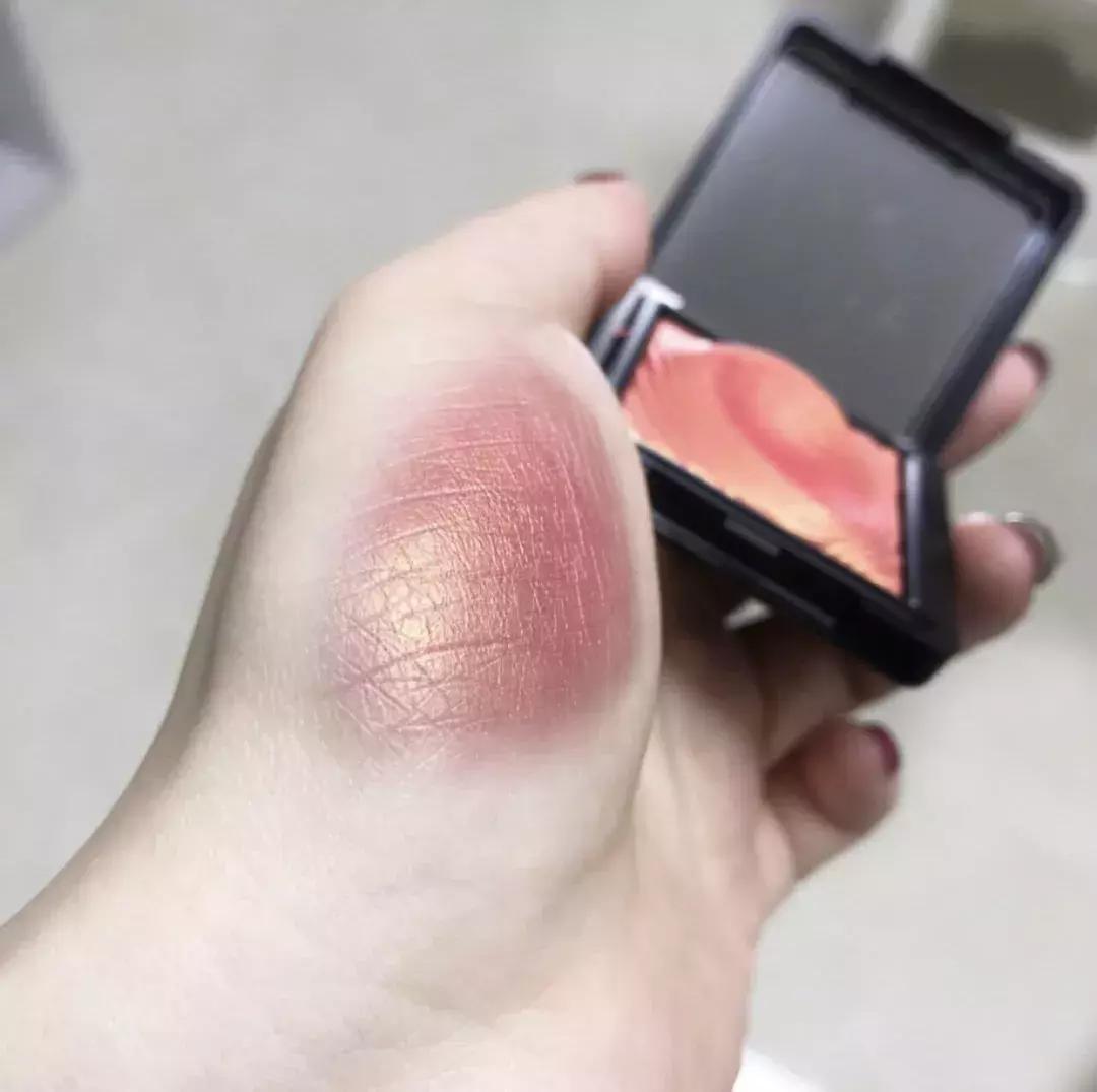 “KIKO”每次出品都堪比大牌吃土少女的福音!大牌都靠边了好吗