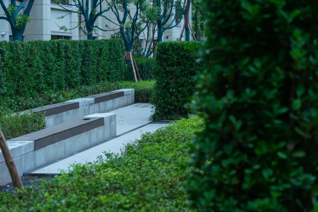 万科金开悦府,万科金开悦府高压线