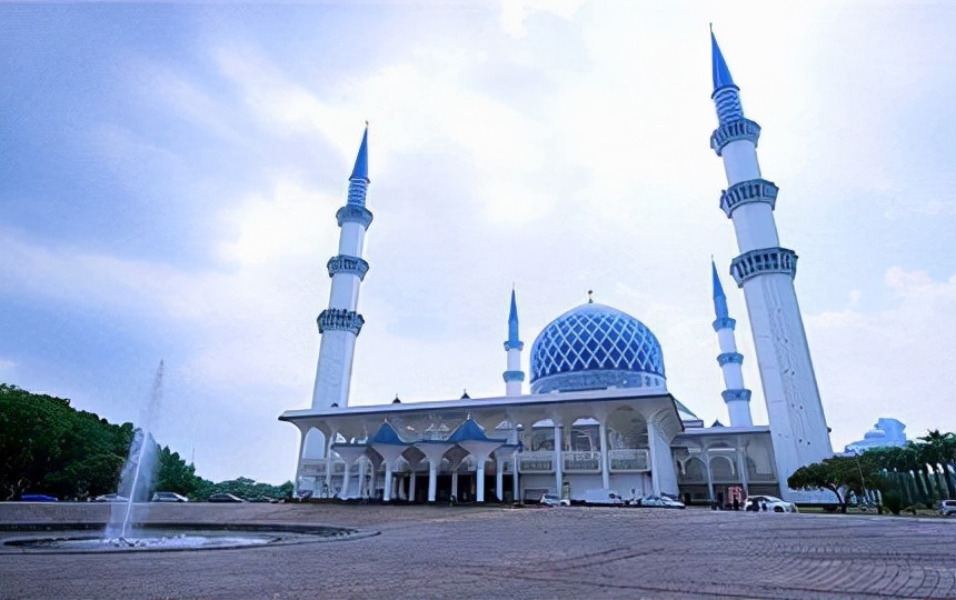 马来西亚最繁华的城市是哪个,马来西亚很有名的地方