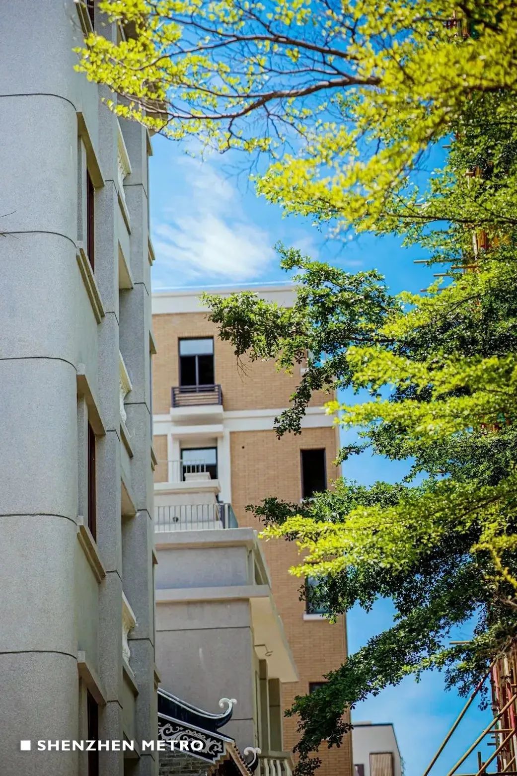 深圳花了17个月，“赶走了”居住在千年古城里的30000人