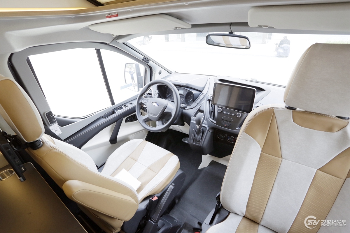 19江铃福特全顺多少钱,19.98万新全顺房车价格