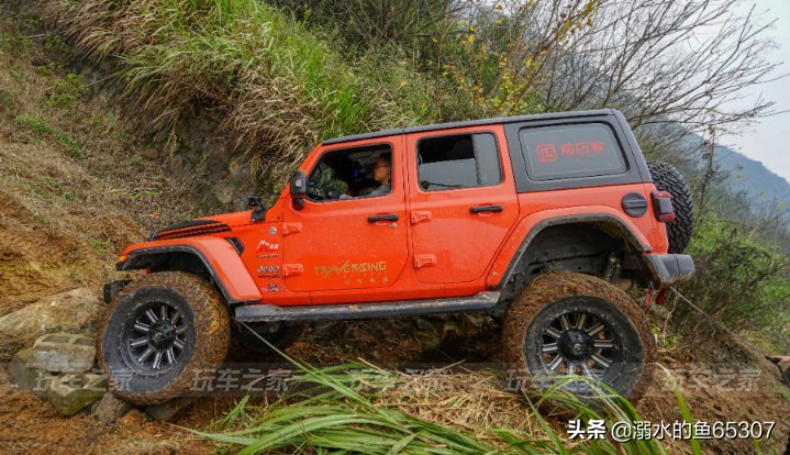 最新款顶配牧马人提车,24款加版牧马人提车