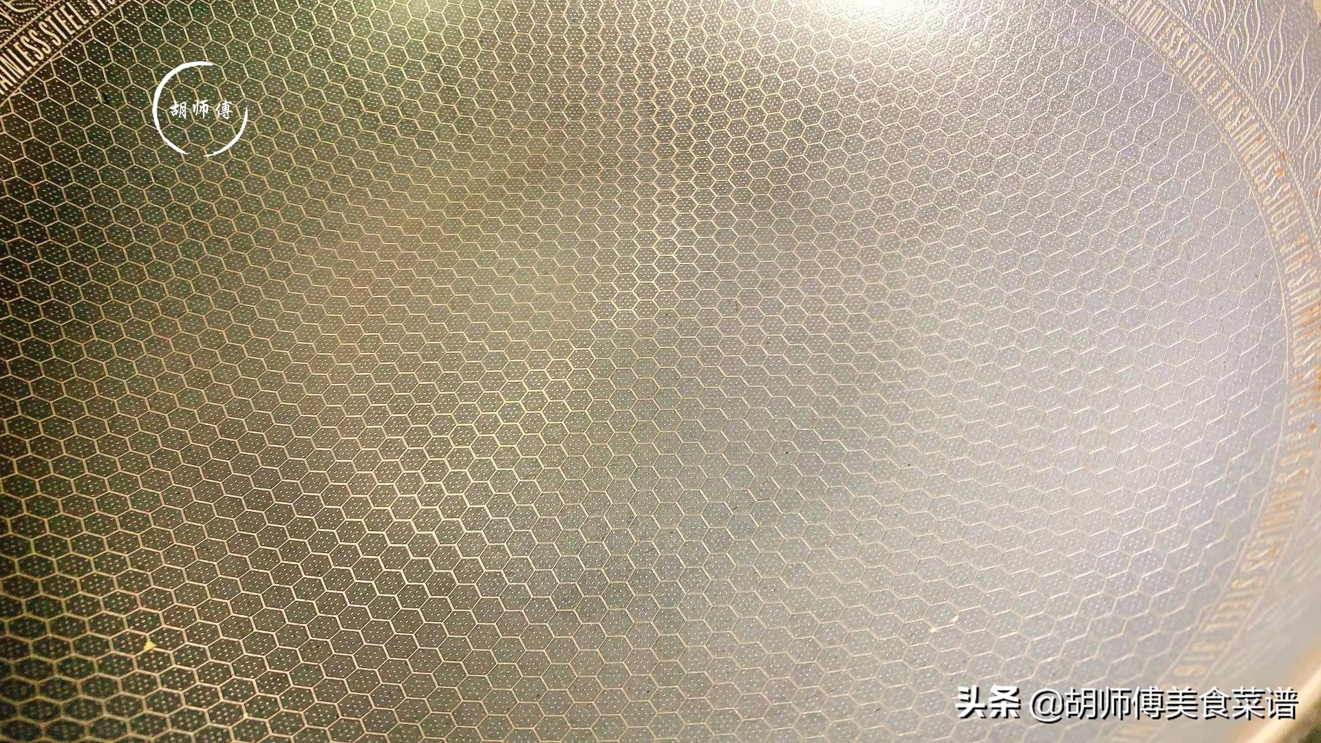 青菜煮到发黄发黑能吃吗,炒青菜怎样防止发黄