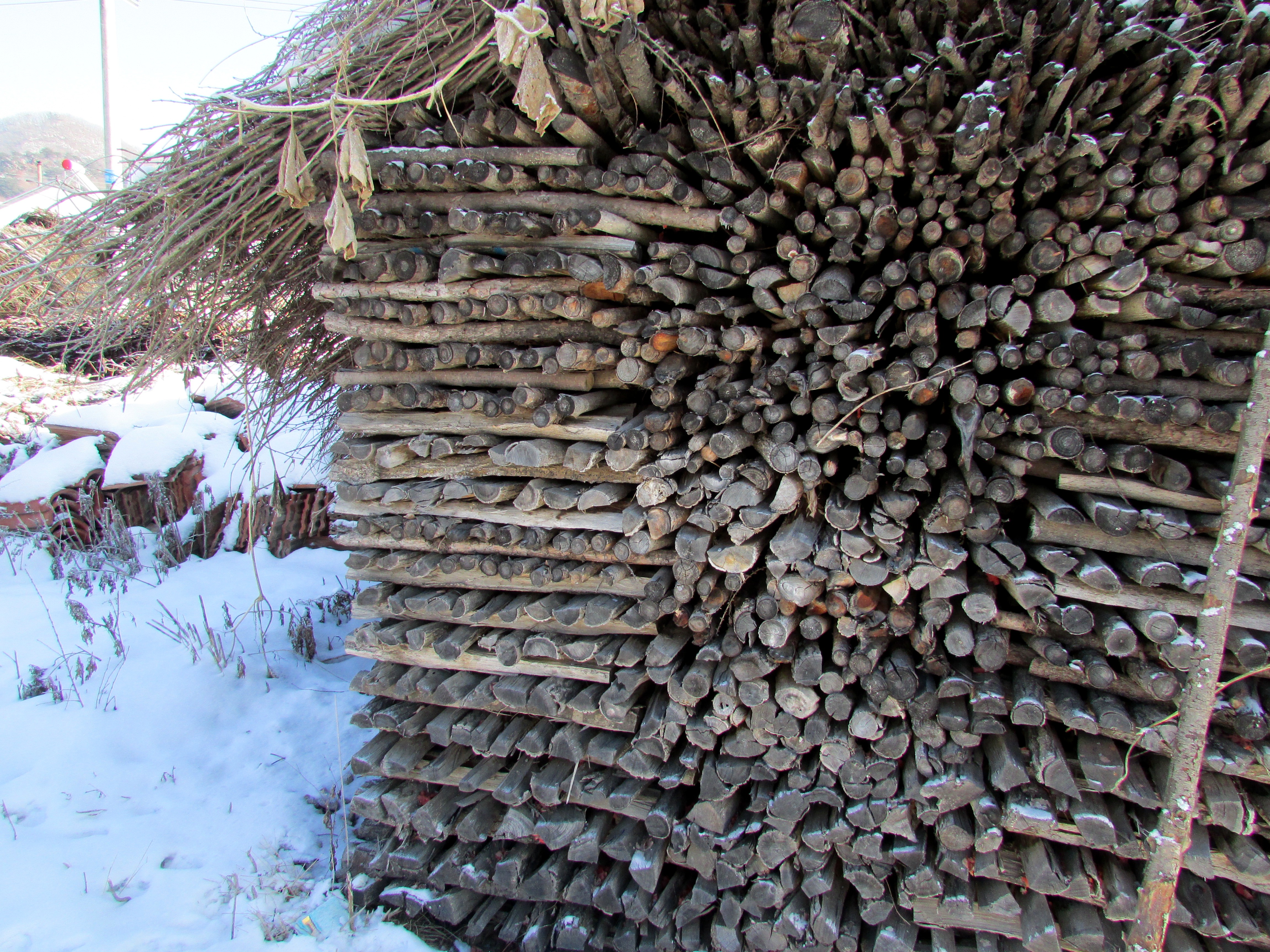 本溪湖里村冬季景色,本溪湖里村景色视频