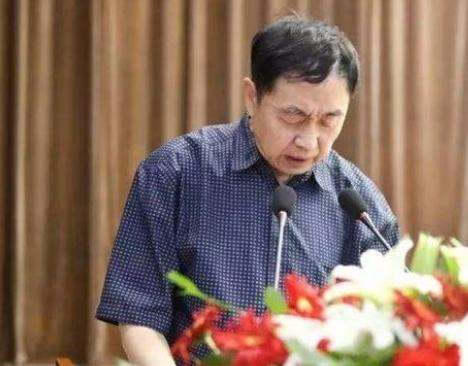 高考数学史上最难的三张试卷,出卷老师一战成名,直接拉低分数线