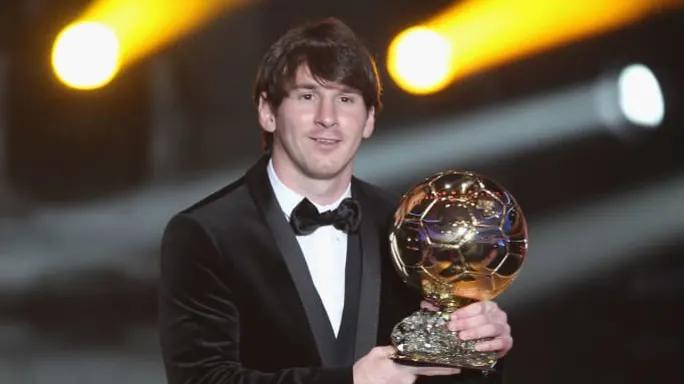 对过去25年的所有金球奖得主进行排名，2012年的梅西夺魁