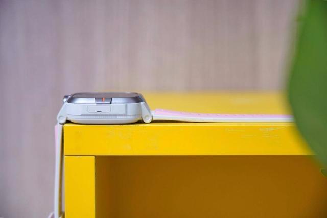 儿童电话手表家长不给他买,小寻电话手表z7与y2区别