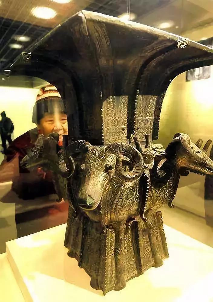 十大国宝青铜器鉴赏值得收藏,143件国宝级青铜